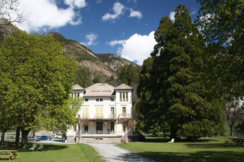 Villa Sequoia Jausiers Exterior photo