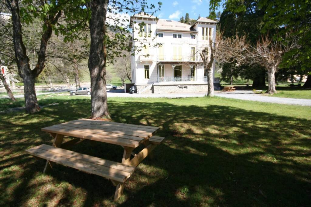 Villa Sequoia Jausiers Exterior photo